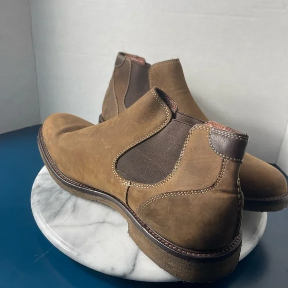 Johnston & MurphyLeather Boots Pull-on Tan Chukkas- 10 Mens